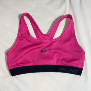 Hot pink Nike Pro sports bra, size XS, great condition